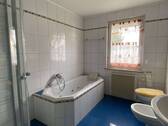 Badezimmer - 4 Zimmer Einfamilienhaus in Lichtenfels
