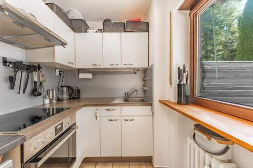 Küche - Etagenwohnung mit 58,00 m&sup2; in Gröbenzell zur Miete