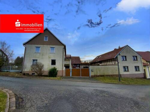 Haupt- und Nebenhaus von der Straßenseite - 1 Zimmer Einfamilienhaus zum Kaufen in Sonnenstein