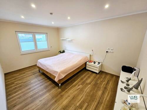 Schlafzimmer 1 - 