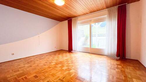 Schlafzimmer/Büro EG - 