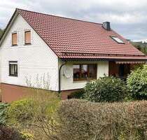 Mandeln: Gepflegtes Haus mit Wohnpotenzial im Dachgeschoss - Dietzhölztal / Mandeln