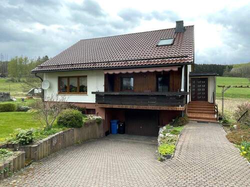 Bild 2 - 7 Zimmer Einfamilienhaus zum Kaufen in Dietzhölztal / Mandeln