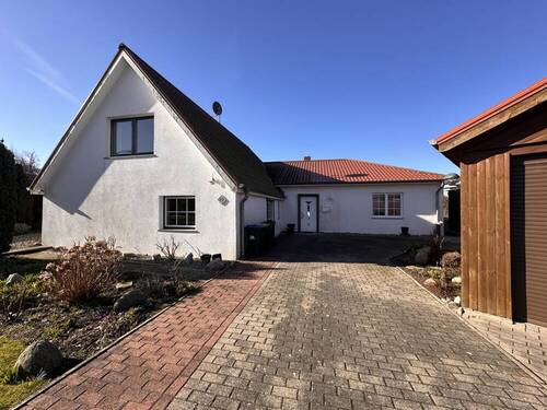 Gepflegtes Einfamilienhaus - Attraktives Haus für alle Haussucher