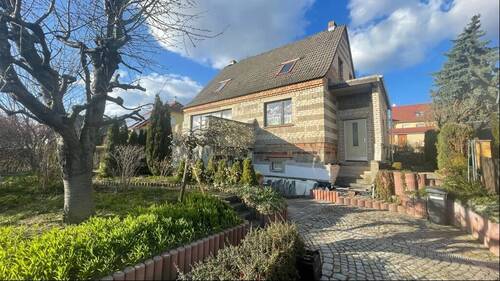 Außenansicht - 5 Zimmer Einfamilienhaus zum Kaufen in Dresden