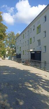 Außenansicht.jpg - 3-Raum-Wohnung mit Balkon und Terrasse