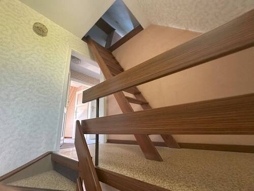 Treppe in den Spiel-Dachboden - 