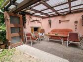 Überdachte Terrasse - 6 Zimmer Doppelhaushälfte zum Kaufen in Coburg