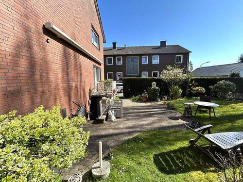 Ansicht seitlich Garten - Einfamilienhaus mit 166,60 m&sup2; in Münster zum Kaufen