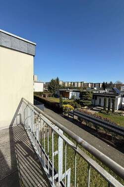 OG: Balkon Schlafzimmer - 