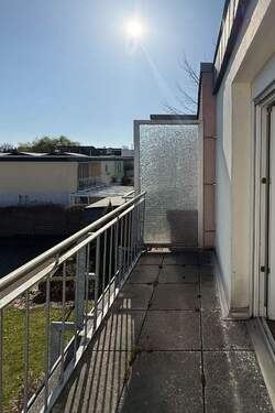 OG: Balkon Schlafzimmer - 