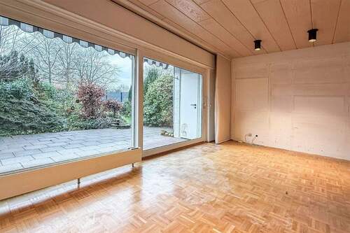 EG: Wohn-/Essbereich - 6 Zimmer Mehrfamilienhaus, Wohnhaus zum Kaufen in Köln