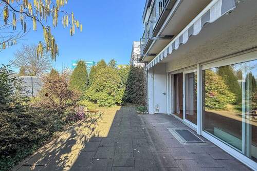 EG: Terrasse - 6 Zimmer Mehrfamilienhaus, Wohnhaus in Köln