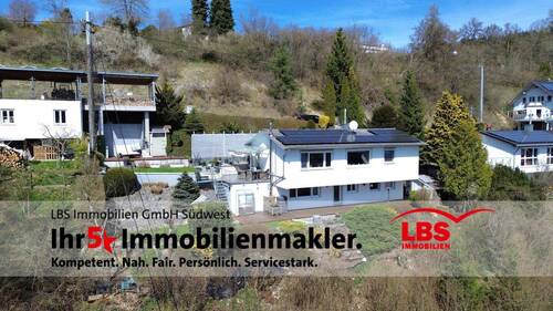 Drohnenaufnahme - Wohnen mit Weitblick - 549.000,00&nbsp;EUR Kaufpreis, ca.&nbsp; 130,20&nbsp;m&sup2;&nbsp;Wohnfl&auml;che