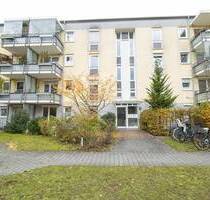 Erbpacht-Wohnung mit 3 Balkonen - München Bogenhausen