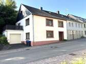Vorderansicht - Doppelhaus mit Baugrundstück - 124.765,00 EUR Kaufpreis, ca.  200,00 m² Wohnfläche