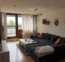 Großzügig geschnittene 2-Zimmerwohnung mit tollem Balkon in Würzburg Lengfeld