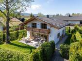 Außenansicht. - Traumhaftes Familienhaus. Modern und zeitlos in Bestlage.