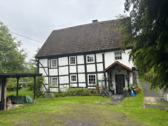 Hausansicht - 1 Zimmer Mehrfamilienhaus, Wohnhaus zum Kaufen in Iserlohn