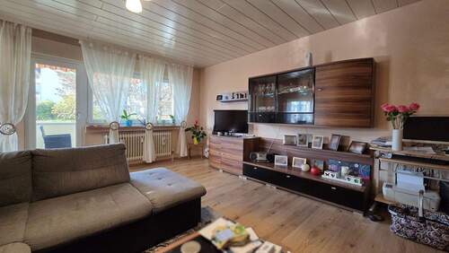 9 - 3 Zimmer Etagenwohnung zum Kaufen in Ludwigsburg