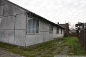 Leichtbauhalle (Abriss) im vorderen Grundstücksbereich - 