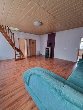 Wohnzimmer - Reihenmittelhaus mit 130,00 m&sup2; in Crimmitschau zum Kaufen