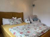 Schlafzimmer OG. - 
