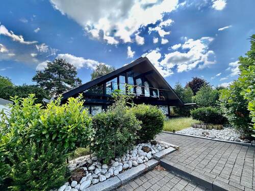 Außenansicht - 7 Zimmer Einfamilienhaus zum Kaufen in Odenthal