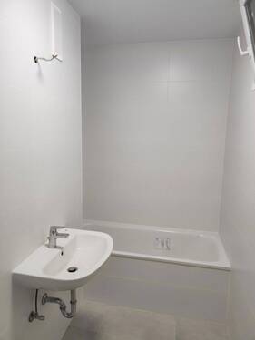 Bild 3 - 2 Zimmer Etagenwohnung in Hattersheim am Main