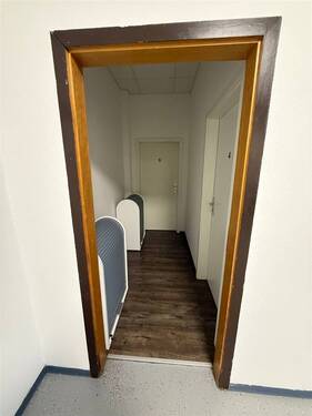 Flur - Etagenwohnung mit 418,40 m² in Neu-Ulm zum Kaufen