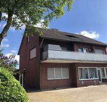 Großzügige 4 Zimmer-Wohnung ( z.Zt. vermietet ) mit Garage und Stellplatz zum fairen Preis zentral in Hauenhorst! - Rheine Großzügige 4 Zimmer-Wohnung ( z.Zt. vermietet ) mit Garage und Stellplatz zum fairen Preis zentral in Hauenhorst! - Rheine