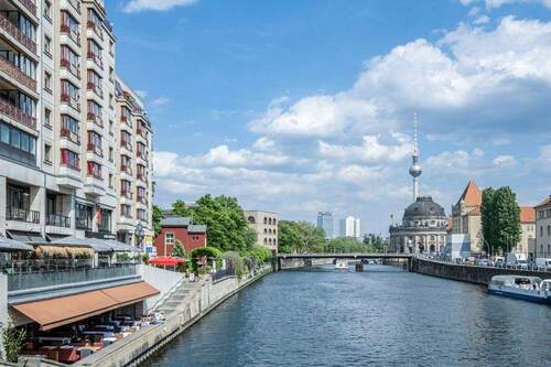 Blick entlang der Spree - 