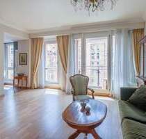 Sonnige 2-Zimmer-Wohnung an der Friedrichstraße - Berlin Mitte