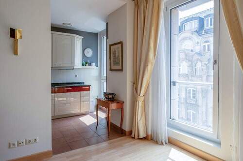 Wohnbereich mit Blick in die Küche - Etagenwohnung mit 70,00 m&sup2; in Berlin zum Kaufen