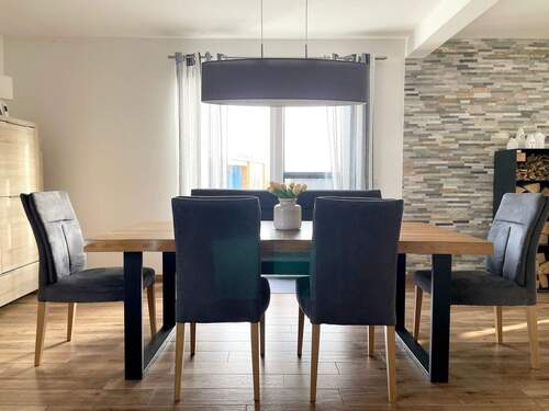 Essbereich - Einfamilienhaus mit 190,00 m&sup2; in Hirschaid zum Kaufen