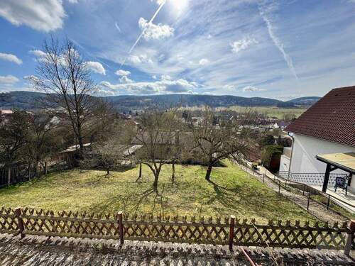 EG: Blick aus dem Wohnzimmer - Einfamilienhaus mit 93,00 m&sup2; in Uhlstädt-Kirchhasel zum Kaufen