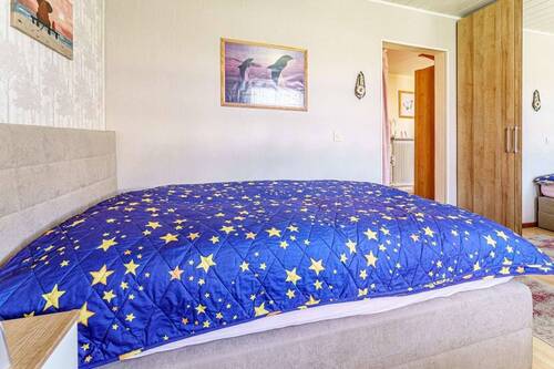 Schlafzimmer EG 03 - 