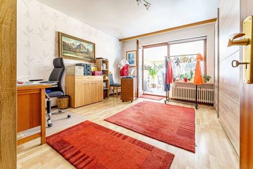Arbeitszimmer 01 - 
