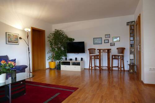 Wohnzimmer - Etagenwohnung mit 111,00 m&sup2; in Neuenrade zum Kaufen