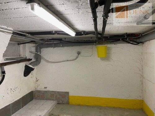 KG mit einem Kellerraum - 