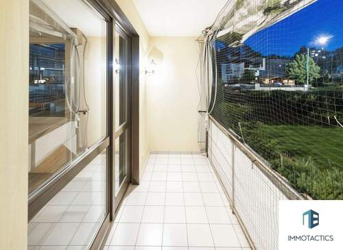 Balkon - (KI geräumt) - 