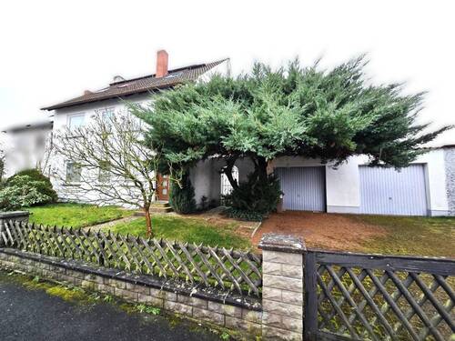 bearb - 2-3 Familienhaus Doppelhaushälfte in Niestetal-Sandershausen