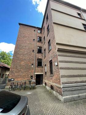 Hauseingang im Hinterhof - 2 Zimmer Etagenwohnung in Braunschweig