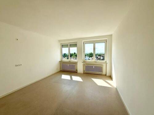 Ausblick vom Esszimmer und der offenen Küche - 2 Zimmer Etagenwohnung zum Kaufen in Bogen