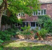 Ländliches Anwesen - Leben und Arbeiten unter einem Dach - Jüchen / Schaan