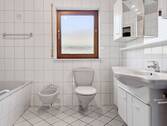 Badezimmer EG - Werz Immobilien - 