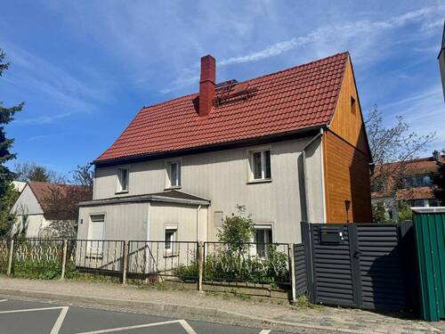 Außenansicht - Charmantes Einfamilienhaus mit Potenzial in attraktiver Dresdener Elblage