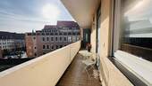 Freisitz vor der Wohnungstüre! - 