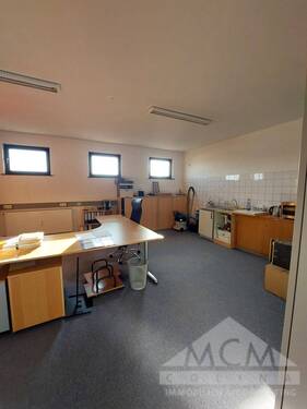 Büro 1 - 5 Zimmer Büro in Frankfurt am Main