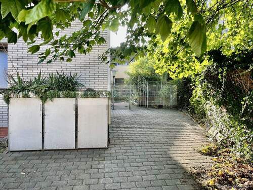 Stellplatz und Zugang - 